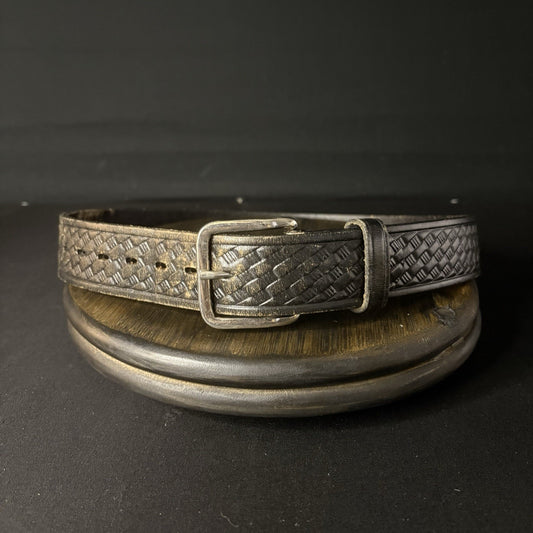Leather Off Duty Belt Size 28" Waist Black Basket Weave Chrome Buckle