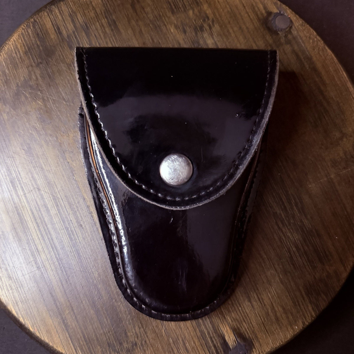 Gould & Goodrich Handuff Case Black High Gloss Leather Nickle Snap H71CL