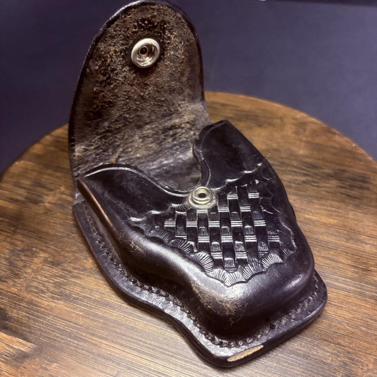 Safety Speed Handcuff Case Holster Leather Basket Weave Chrome Snap Made In USA
