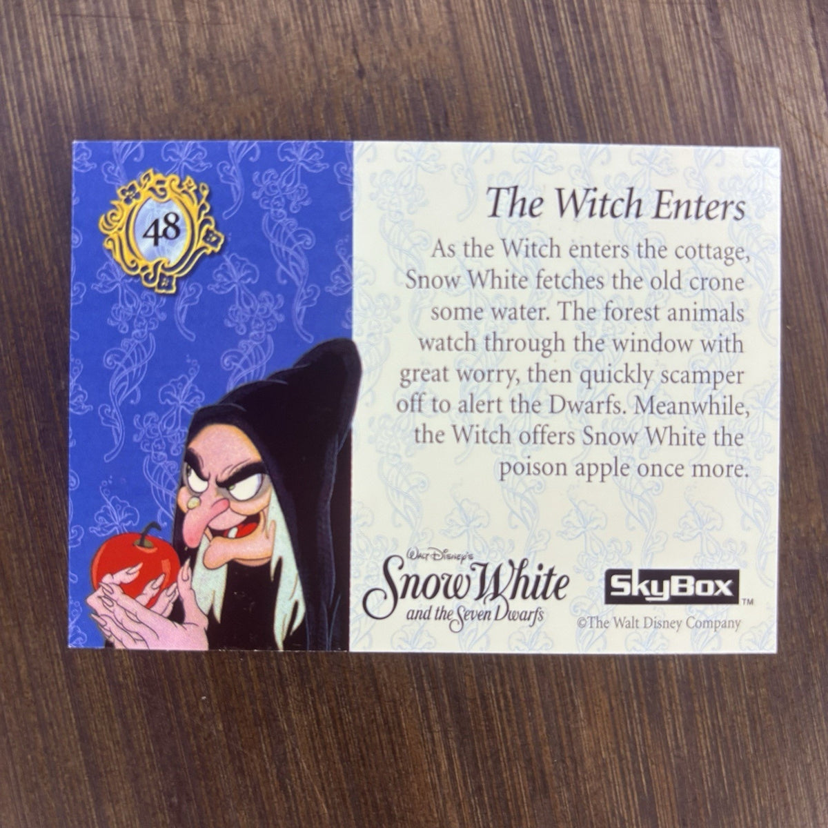 1994 SkyBox Disney Snow White #48 "The Witch Enters" High Grade Trading Card