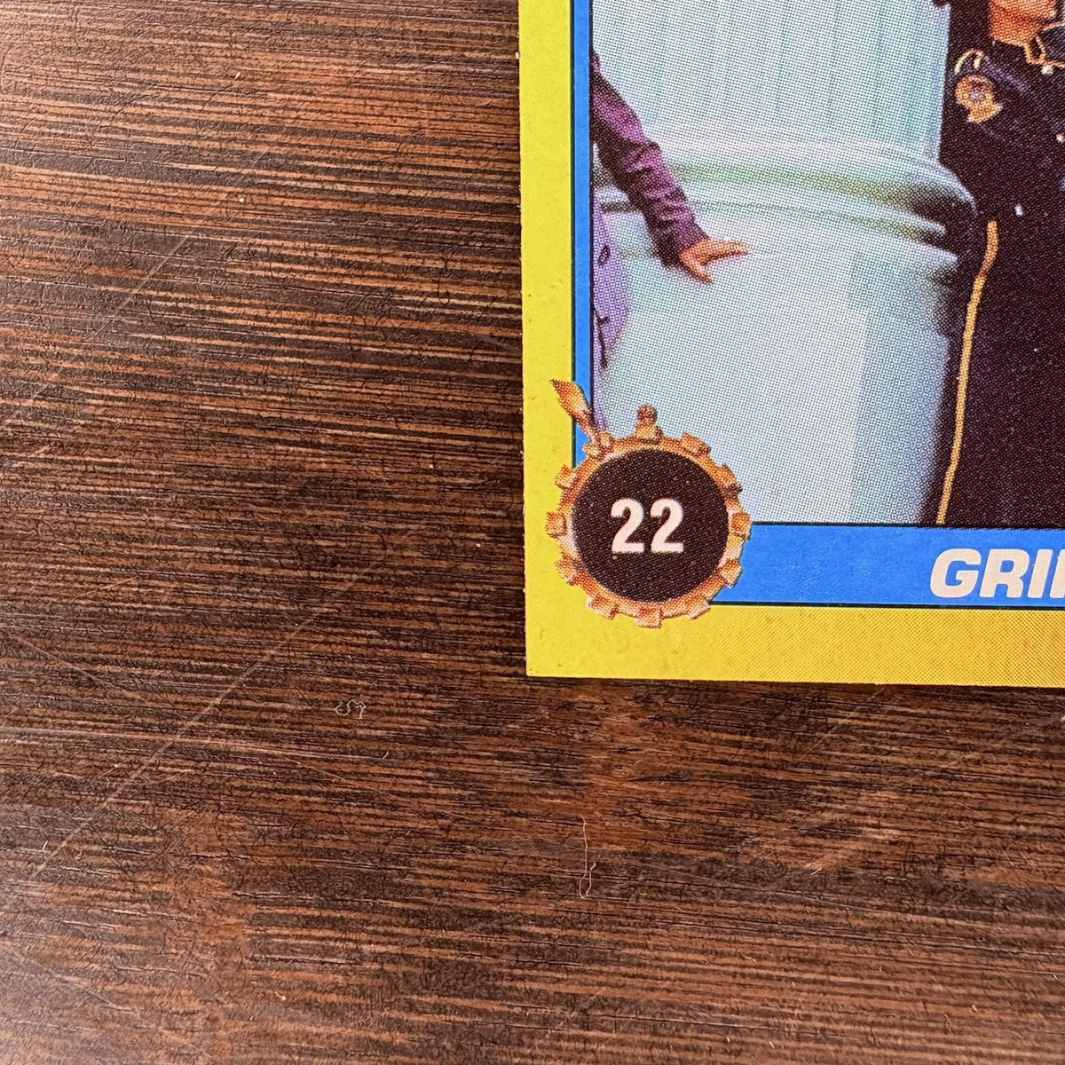 Back To The Future 2 1989 Topps #22 "Griff Is Fully Foiled" High Grade Card