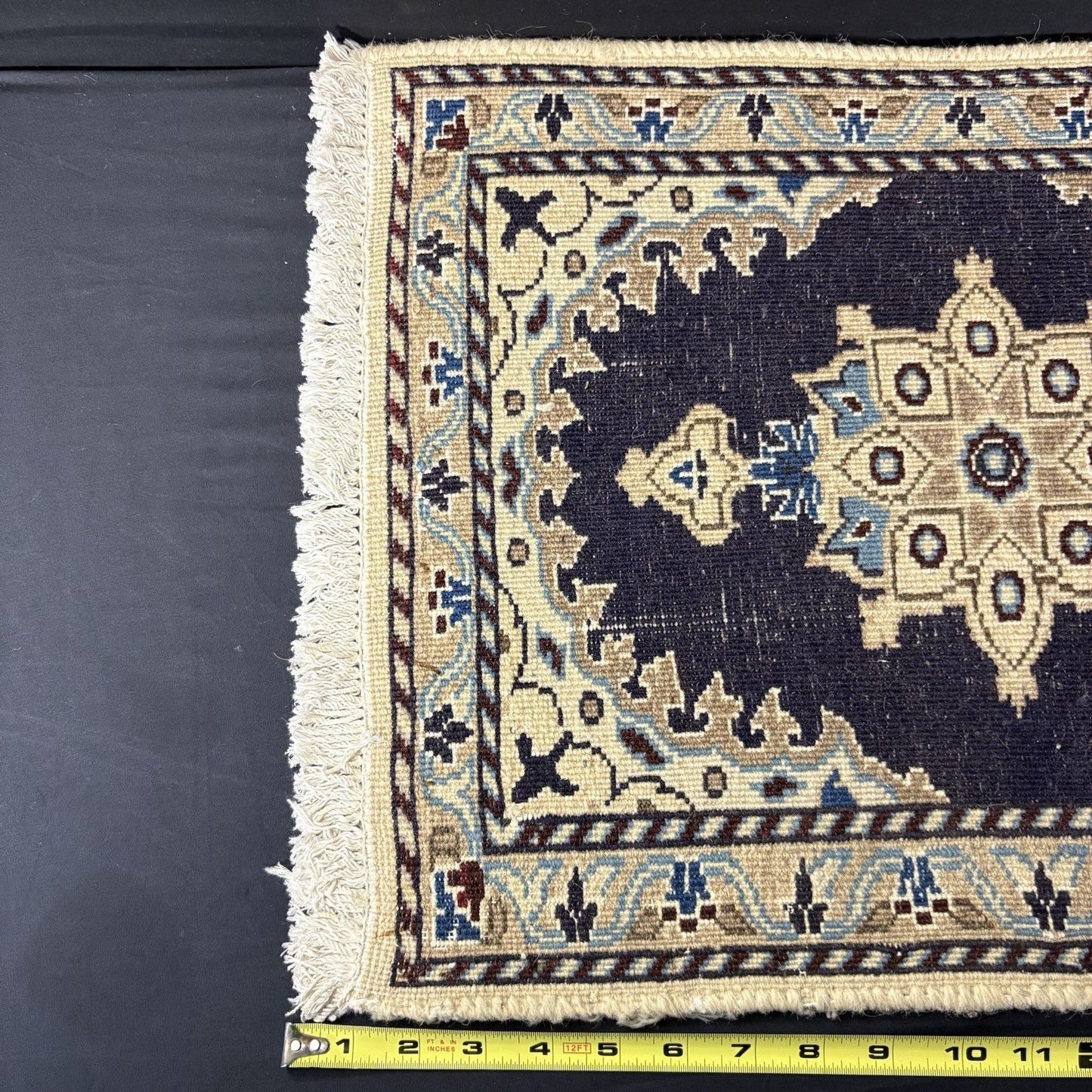 Persian Rug Hand Knotted Blue Medallion 2'x1' or 22"x16" or 40cm X 60cm