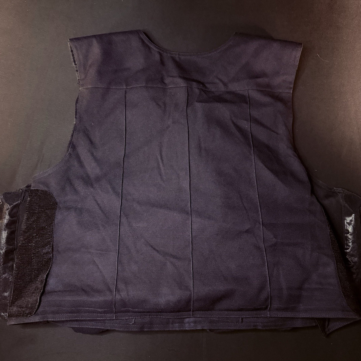 Elbeco Body Shield Carrier Vest Size Large Black w/Magazine & Radio Pouch