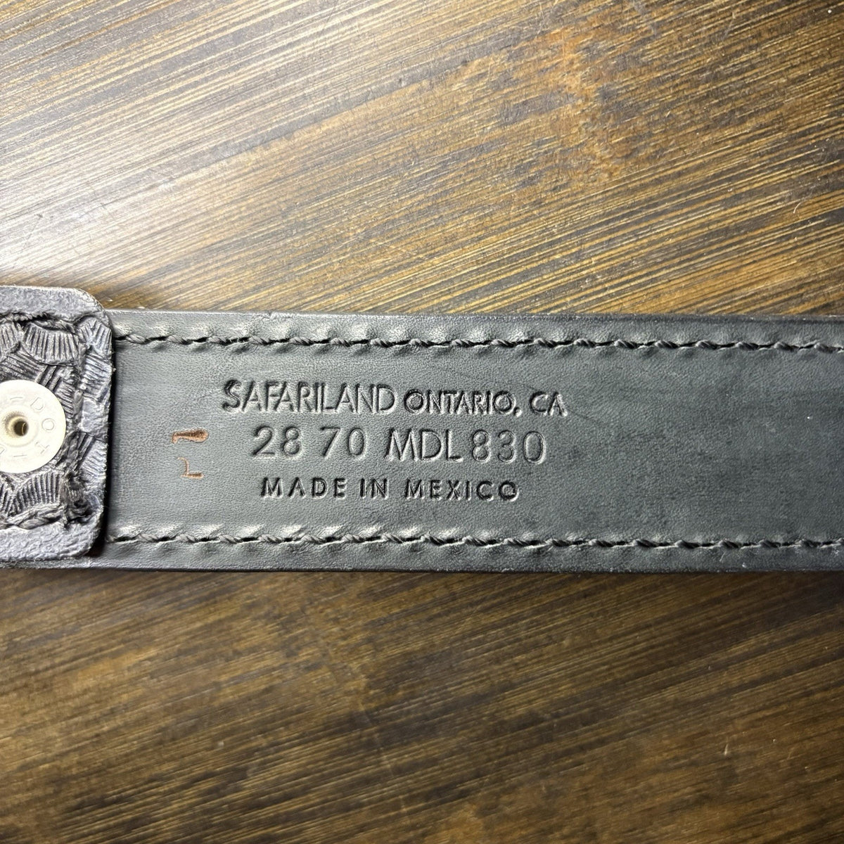 Safariland Off Duty Belt Size 28" Basketweave Leather L830 Dress Belt, 1.5" Wide