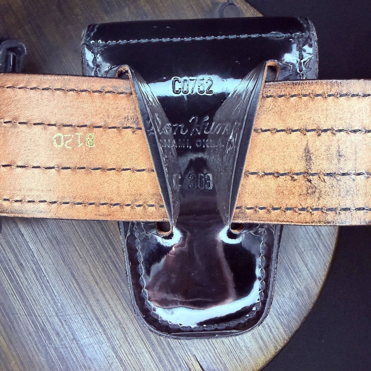 Don Hume Duty Belt Size 34" w/Handcuff, Mace, Glove Cases Hi-Gloss Black Leather