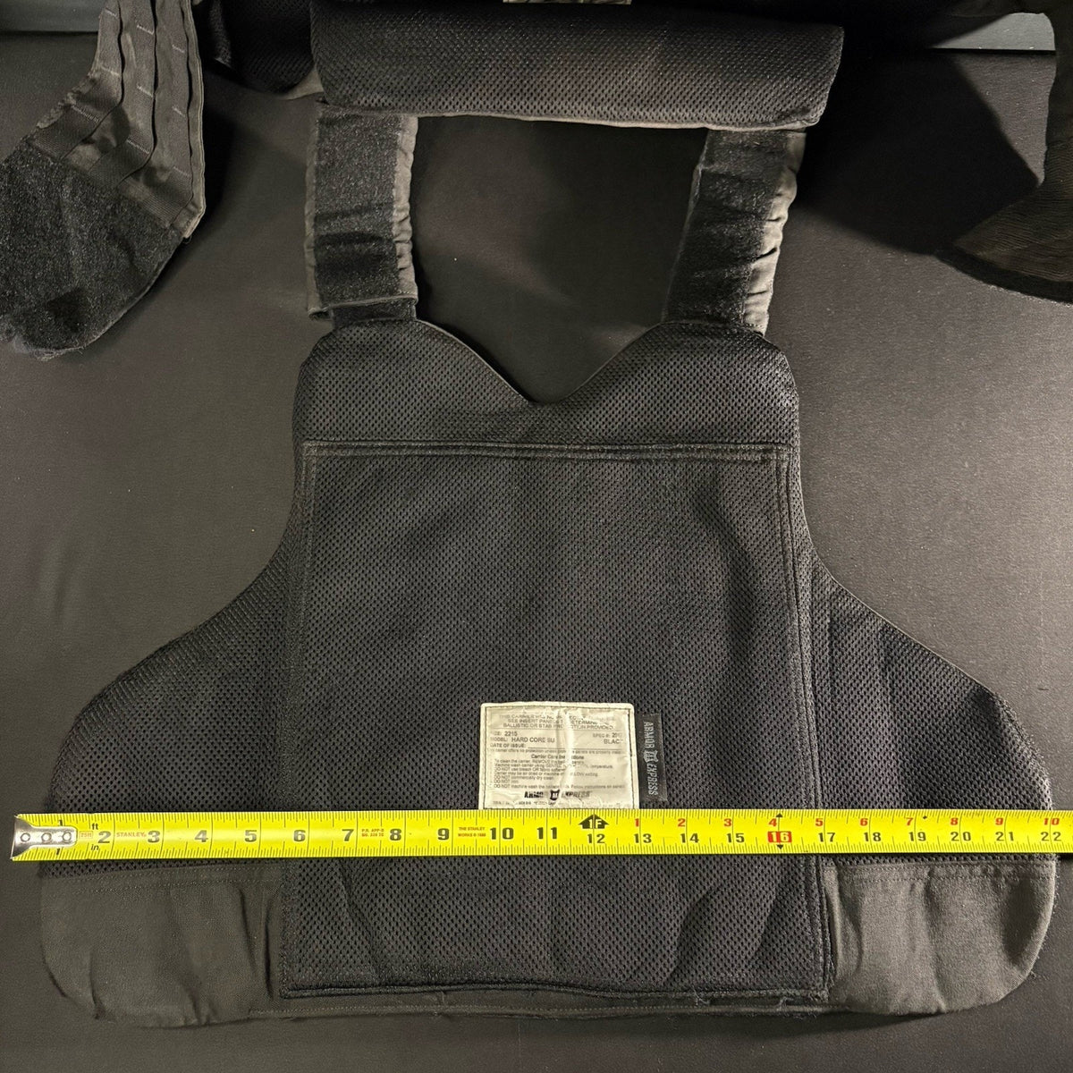 Armor Express Hard Core Tactical Carrier Vest Size Large Black MOLLE Padded