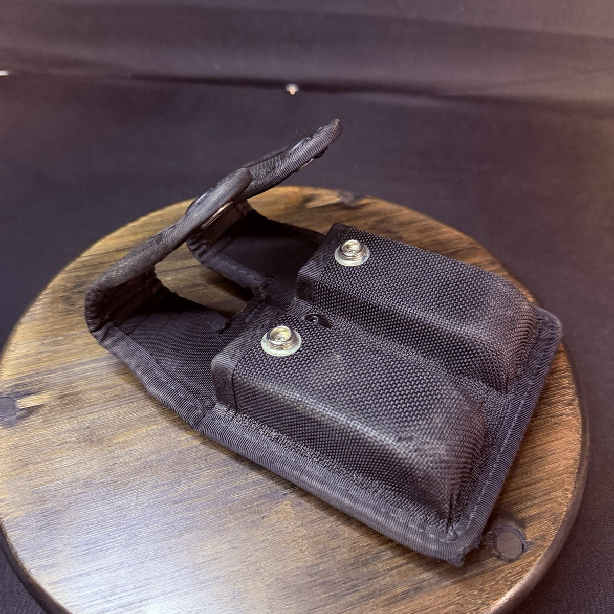 Safariland Double Pistol Magazine Pouch Black Nylon 2.25" Loop Black Snaps 4110