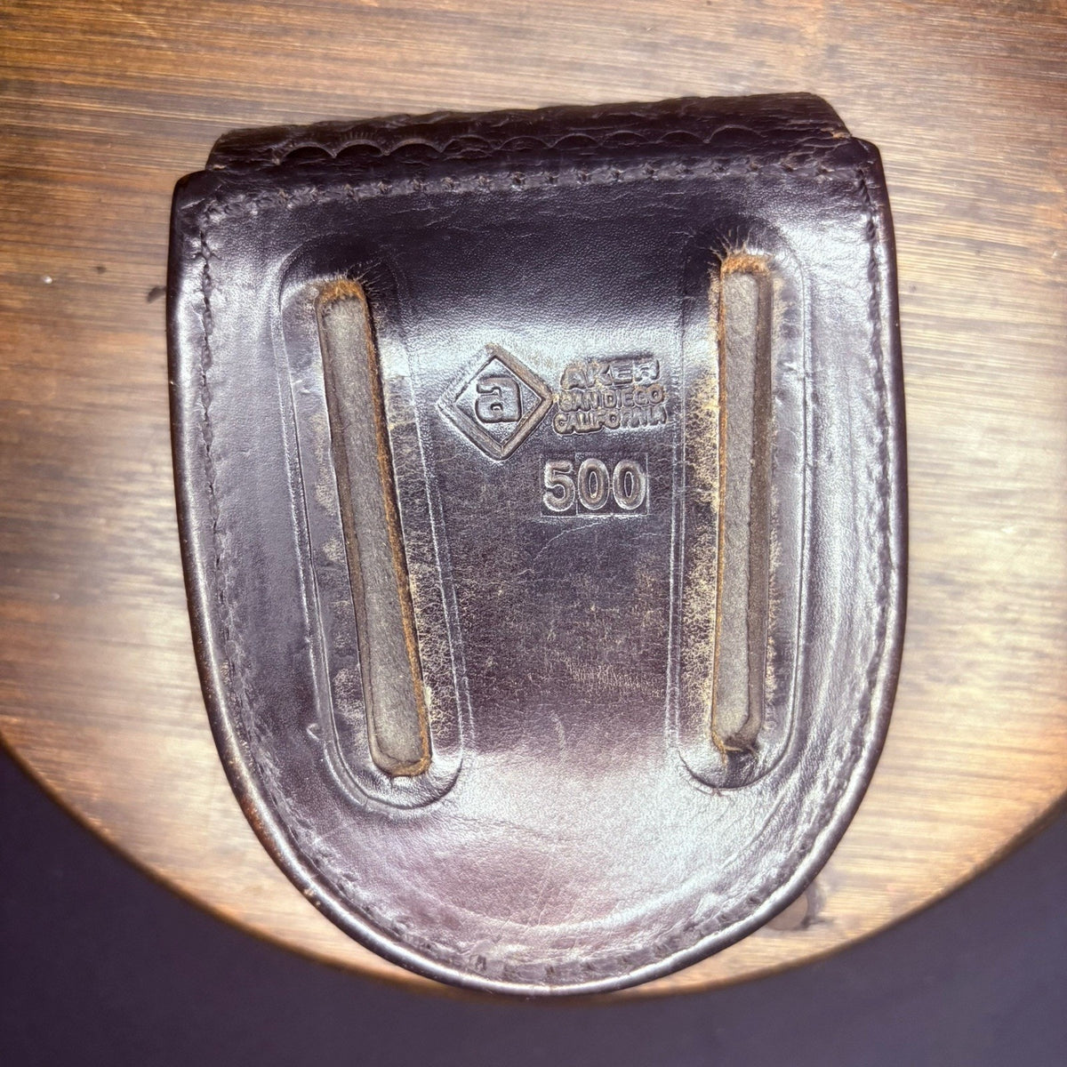 Aker 500 Handcuff Case, Leather Black Basket Weave Round