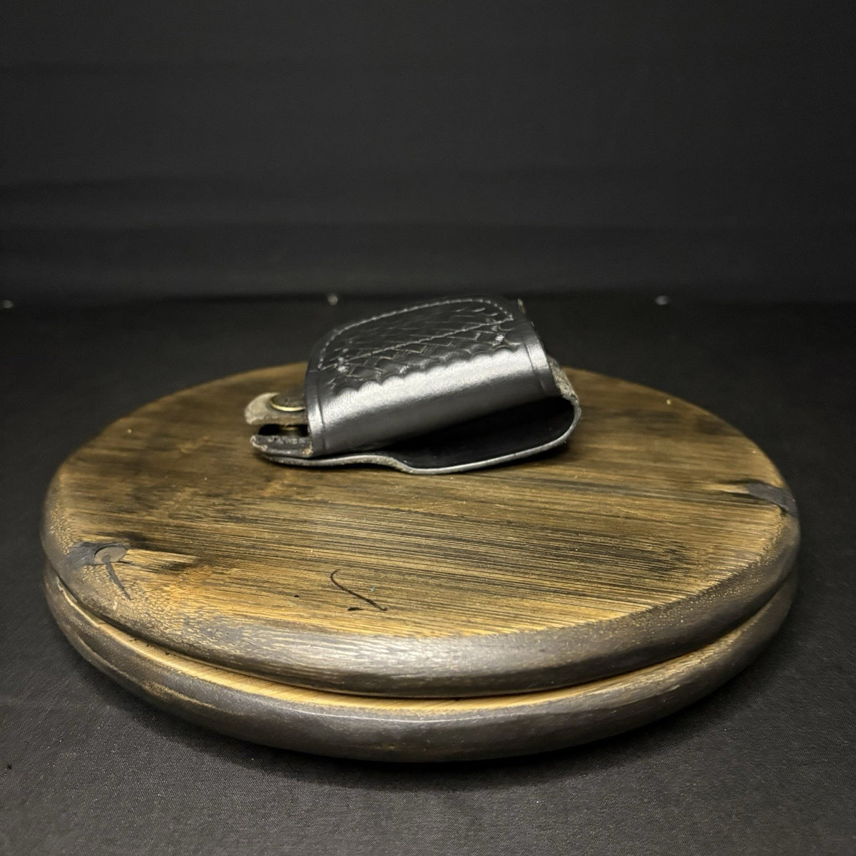 Aker Key Keeper Basket Weave Leather Quite Key Ring Holder Model 564