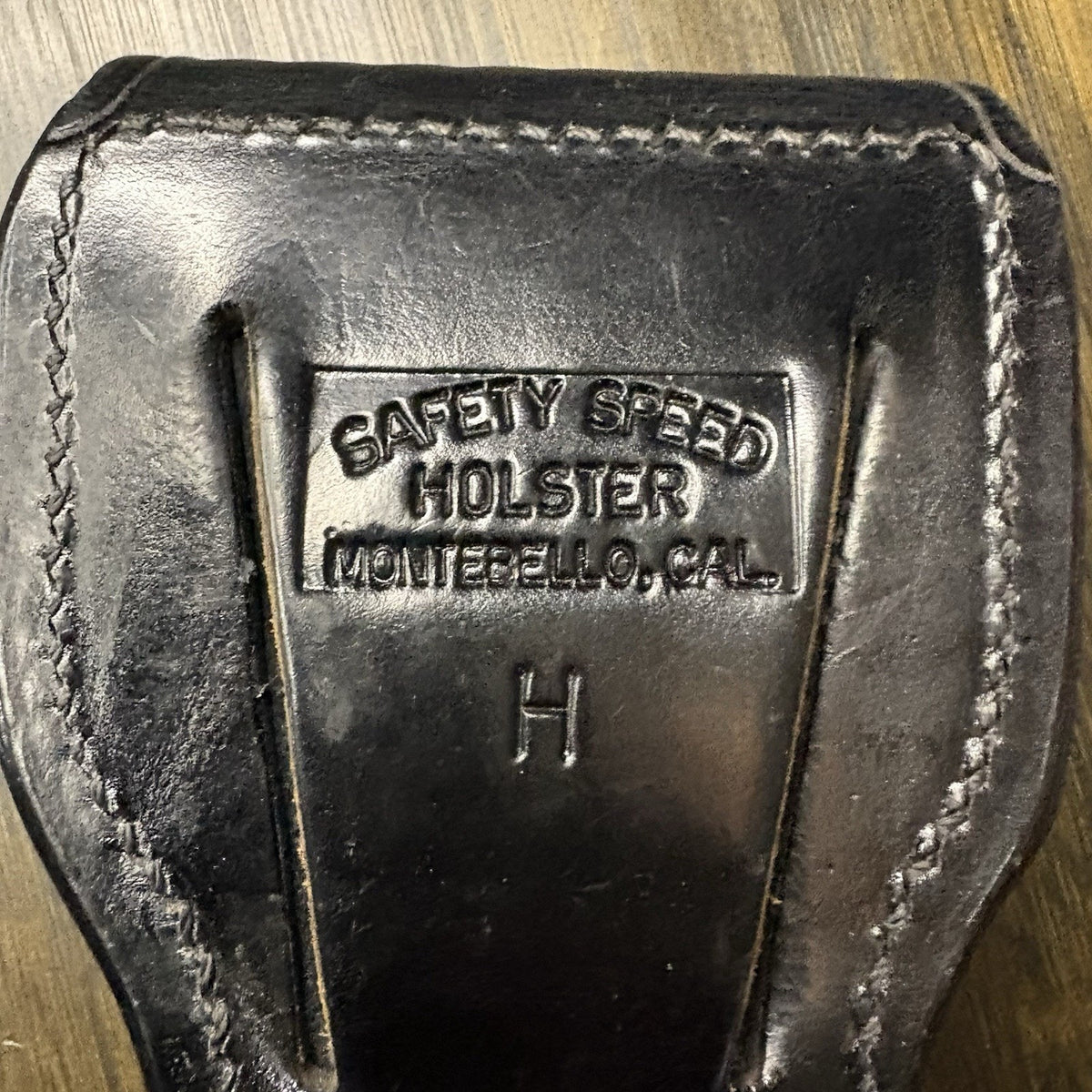 Safety Speed Hinged Handcuff Case Leather Basket Weave Chrome Snap Made In USA