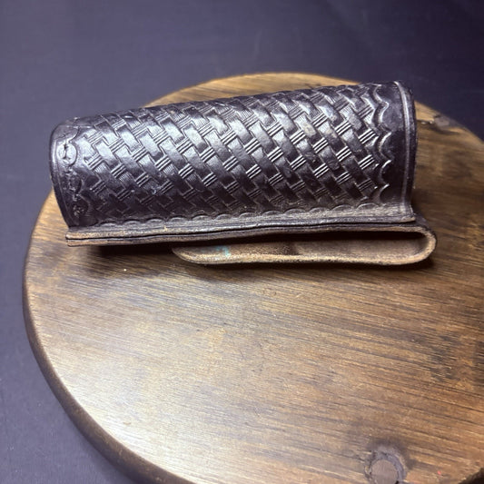 Tex Shoemaker Flashlight Pouch 92 Black Basketweave Leather 5.5" Long