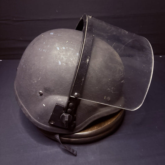Aetco IIIA (3A) Ballistic Helmet w/ Face Shield & Extra Padding Size Large