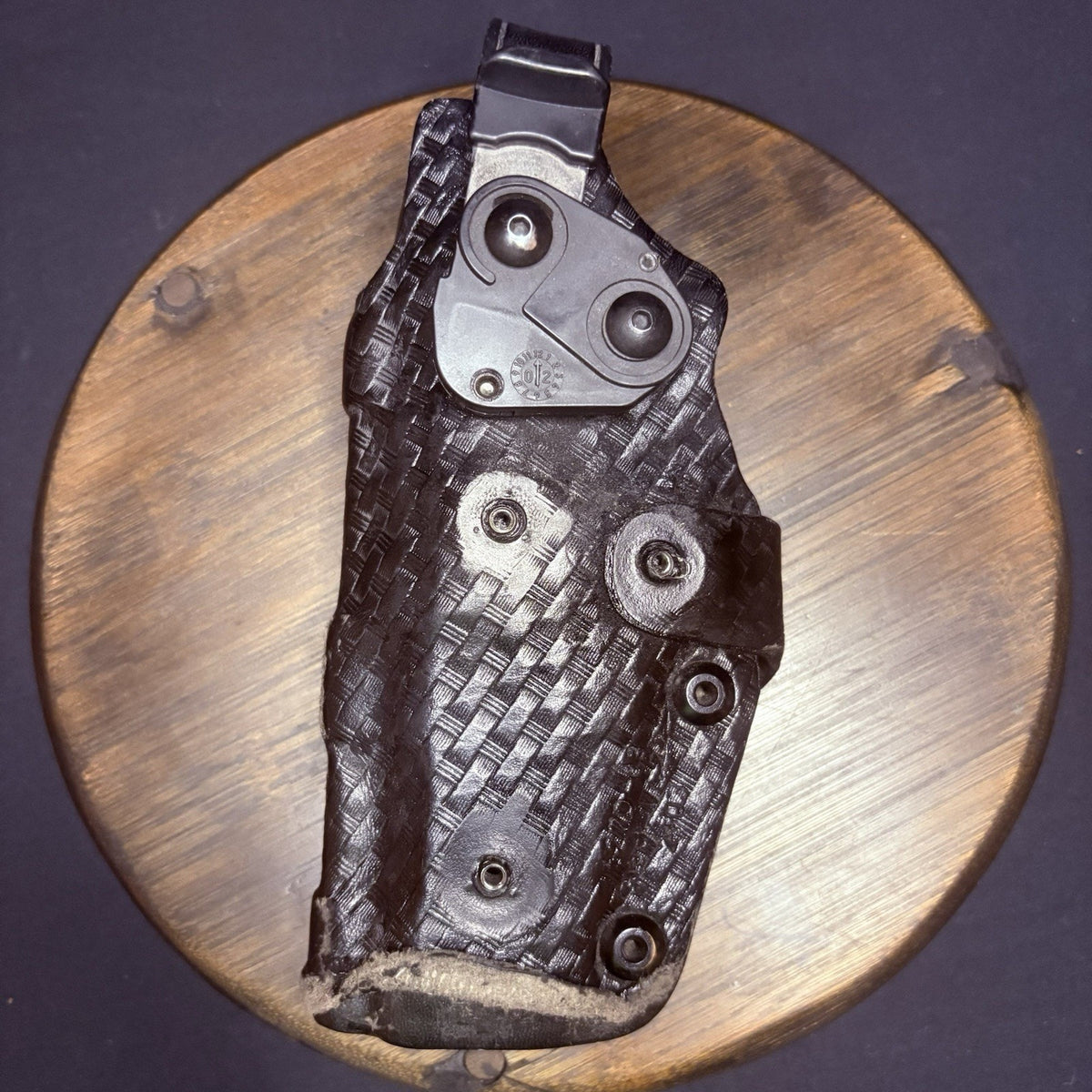 Safariland Glock 17/22 Duty Holster Right Hand Basketweave With Out Belt Loop