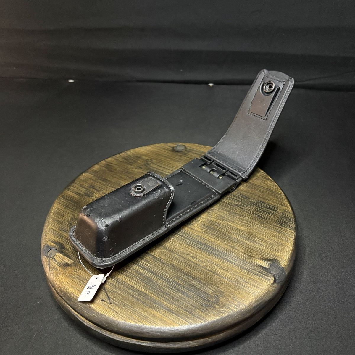 Magazine Pouch 9mm, .40, .357 Plain Black Leather Spring Loaded Rapid Deployment