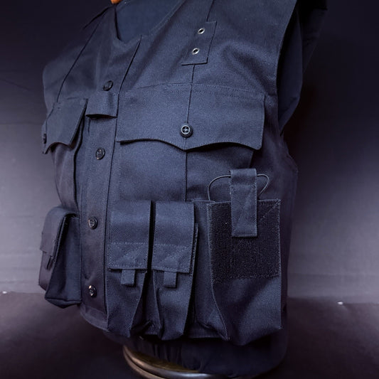 Elbeco Body Shield Carrier Vest Size Medium Black w/Magazine & Radio Pouch