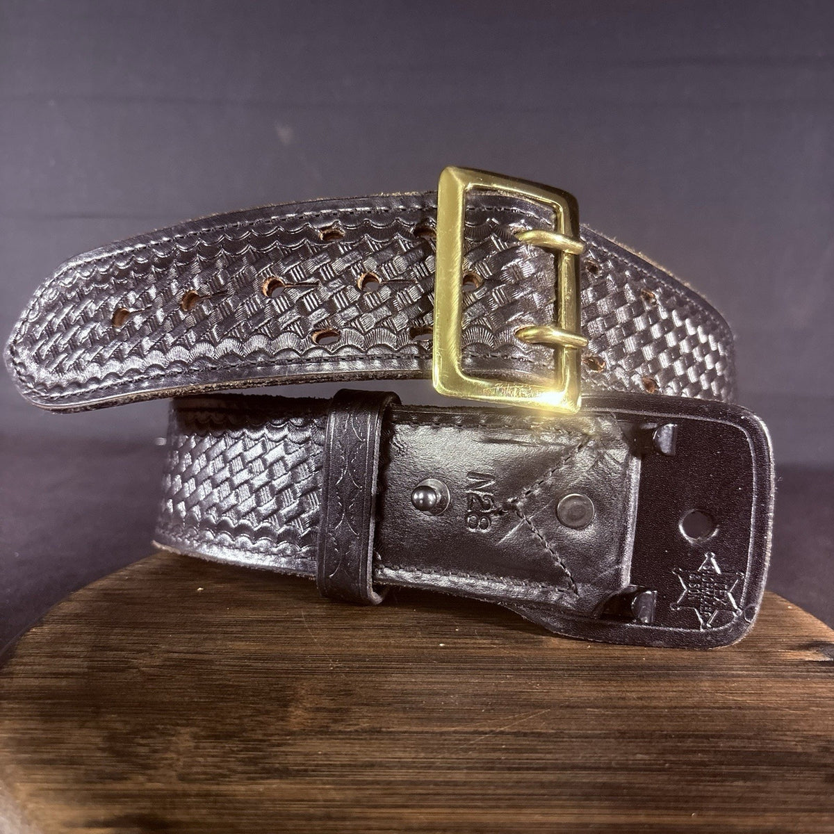 Tex Shoemaker Duty Belt Size 28" BRAND NEW EXTREMELY RARE Basketweave, Brass