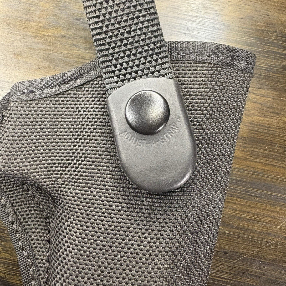 Bianchi Pistol Holster Size Universal Nylon Adjustable Snap Strap