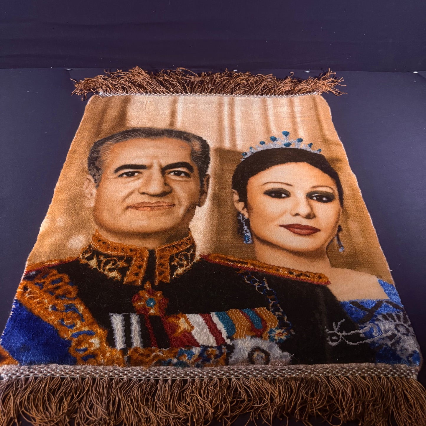 Persian Rug King & Queen Pictorial (Tabriz, Iran) Hand Knotted 50 Raj Shah & Empress Pahlavi 22in x 18in or 55cm x 45cm Silk Foundation w/Rug Hangers