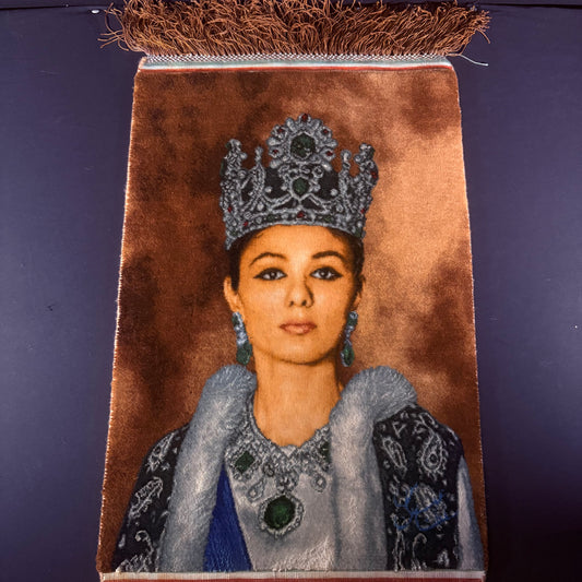 Persian Rug Queen of Iran Tabriz Pictorial Hand Knotted 50 Raj Empress Farah Pahlavi 23in x 16in or 58cm x 40cm Silk Foundation w/Rug Hangers