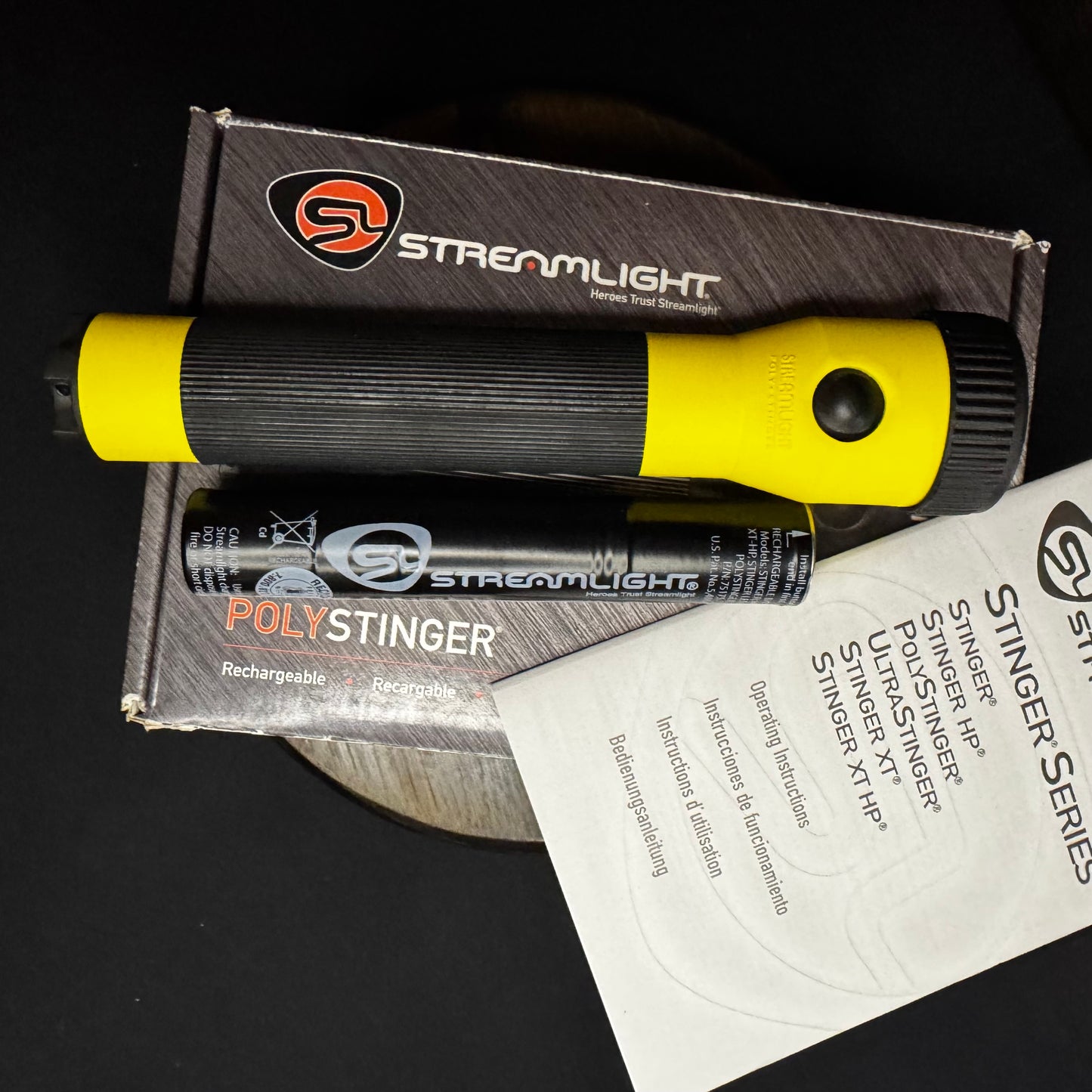 Streamlight Polystinger Flashlight with Battery