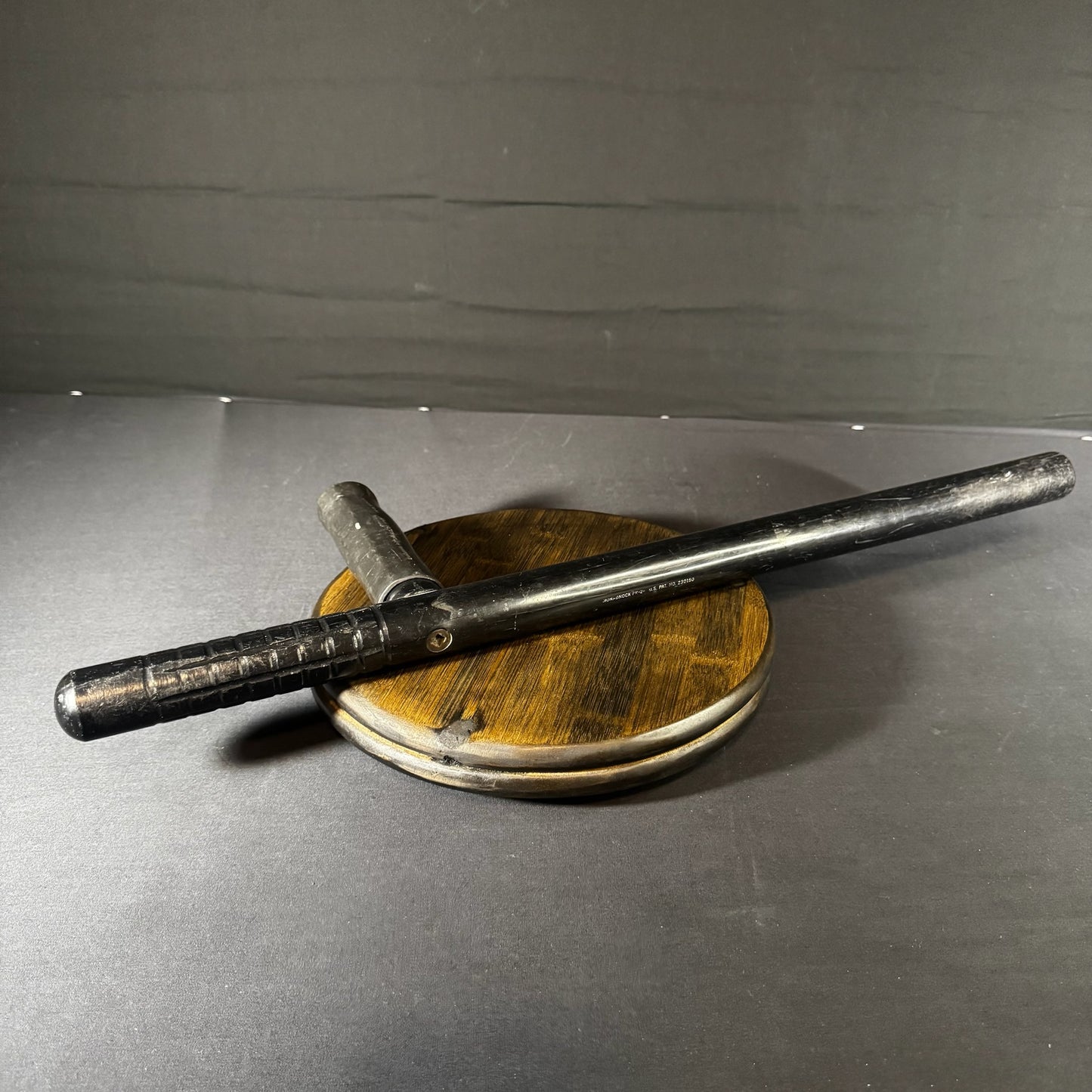 Poly Monadnock PR-24 Side-Handle Baton