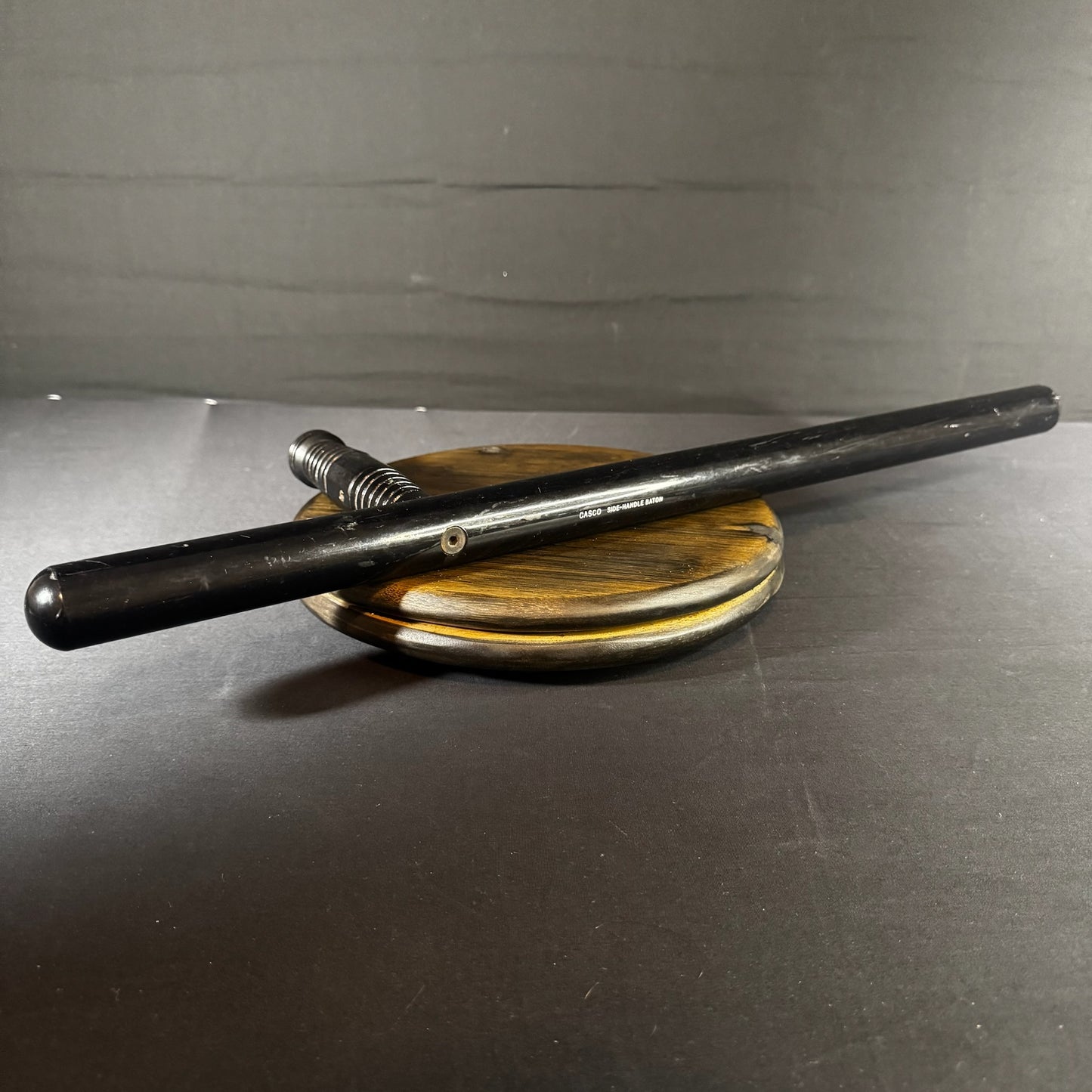 Casco Side-Handle Baton