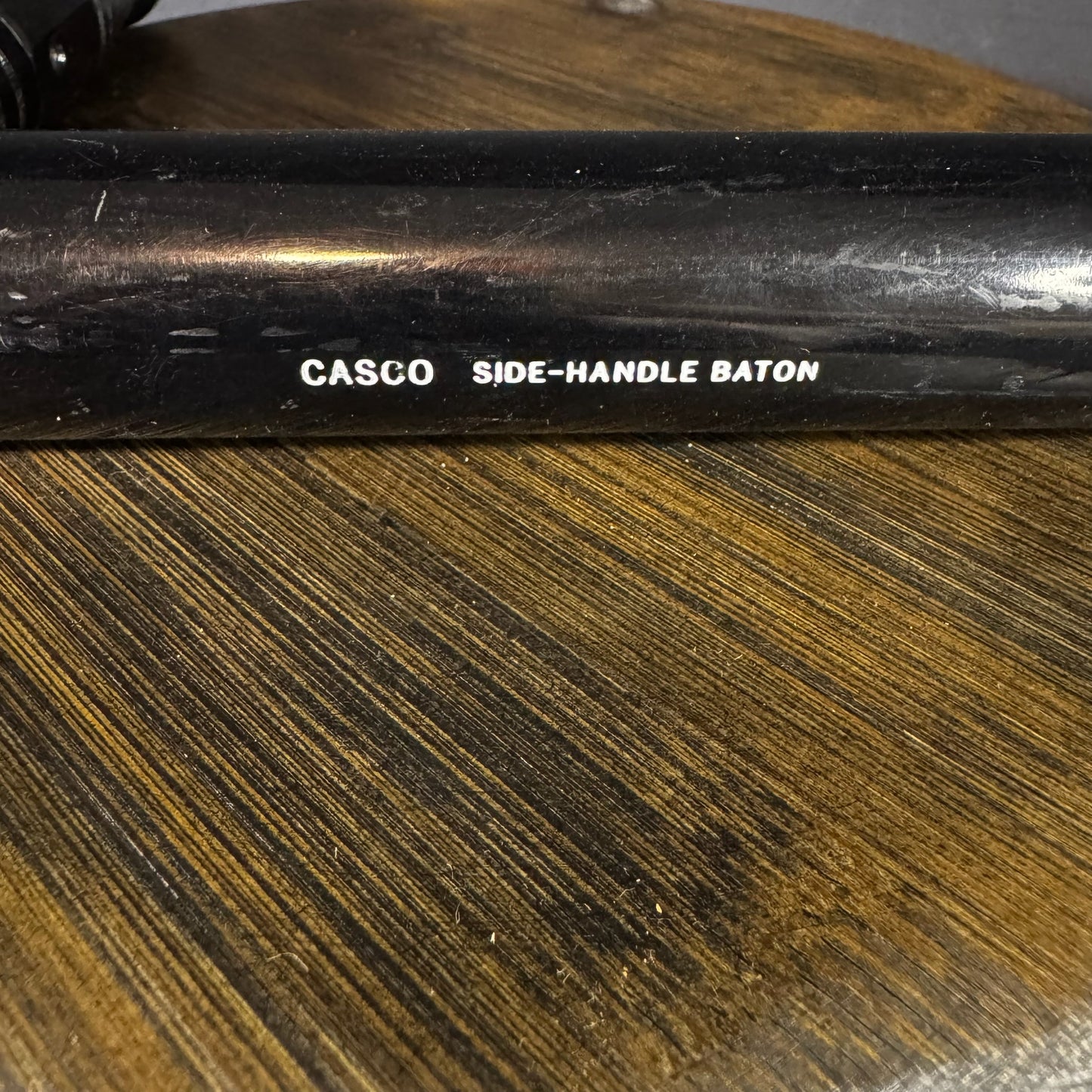 Casco Side-Handle Baton