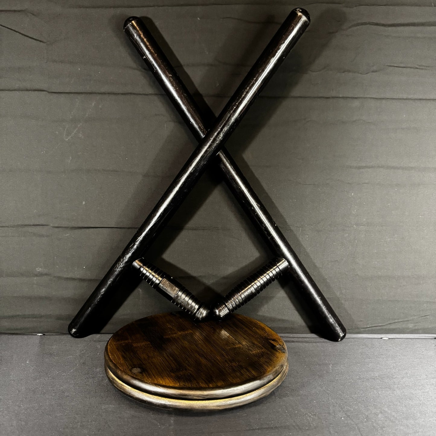 Casco Side-Handle Baton