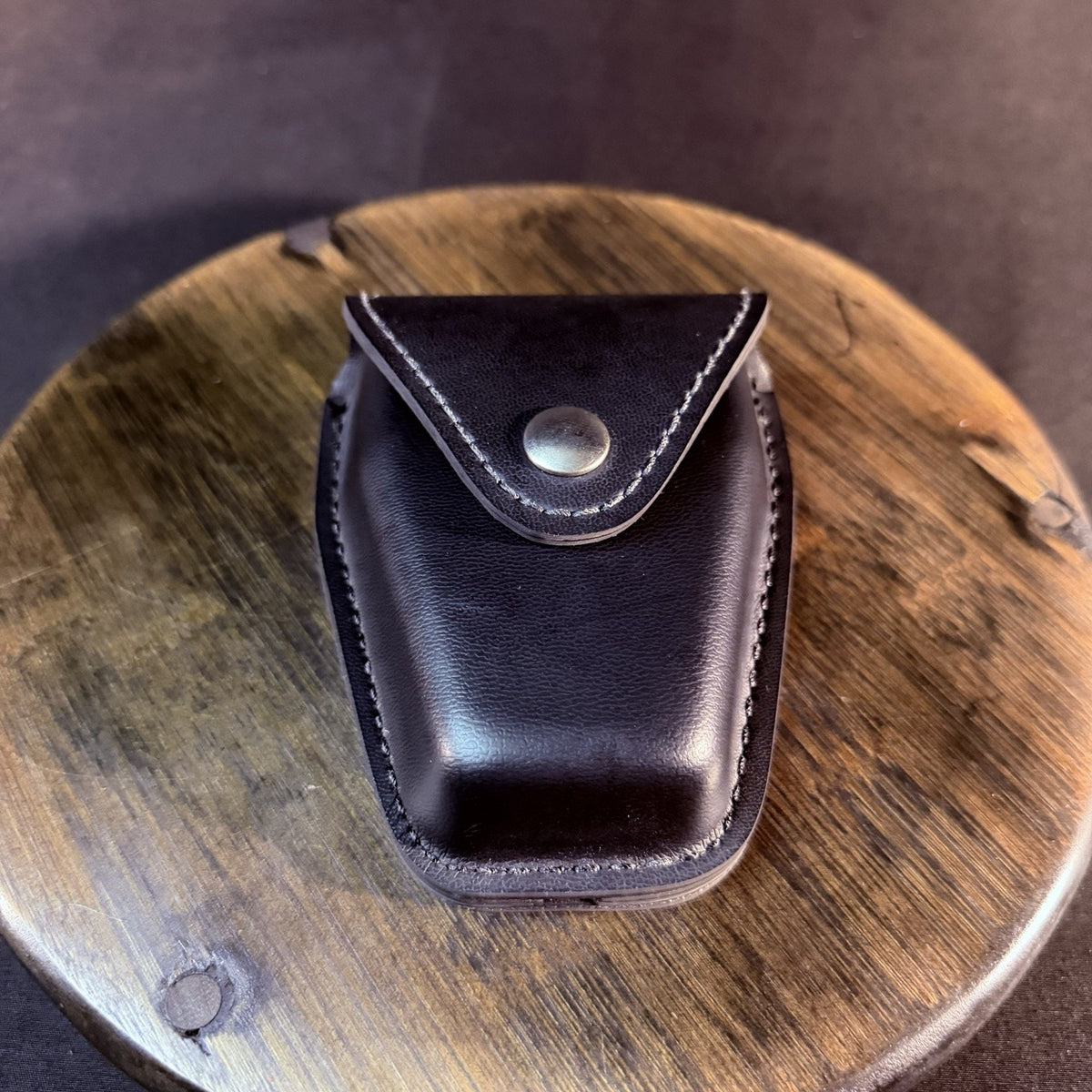 Safariland 190 Handcuff Pouch Plain Black Leather Nickle Snap Duty Belt Case