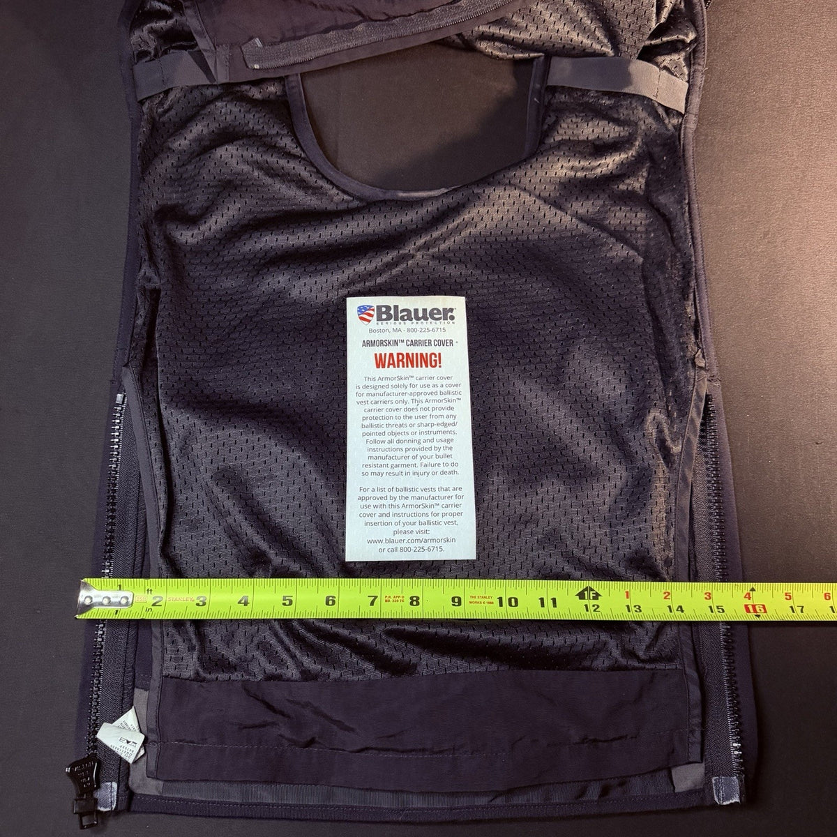 Blauer Body Shield Plate Carrier Vest Size Medium Dark Navy w/Pockets 8470