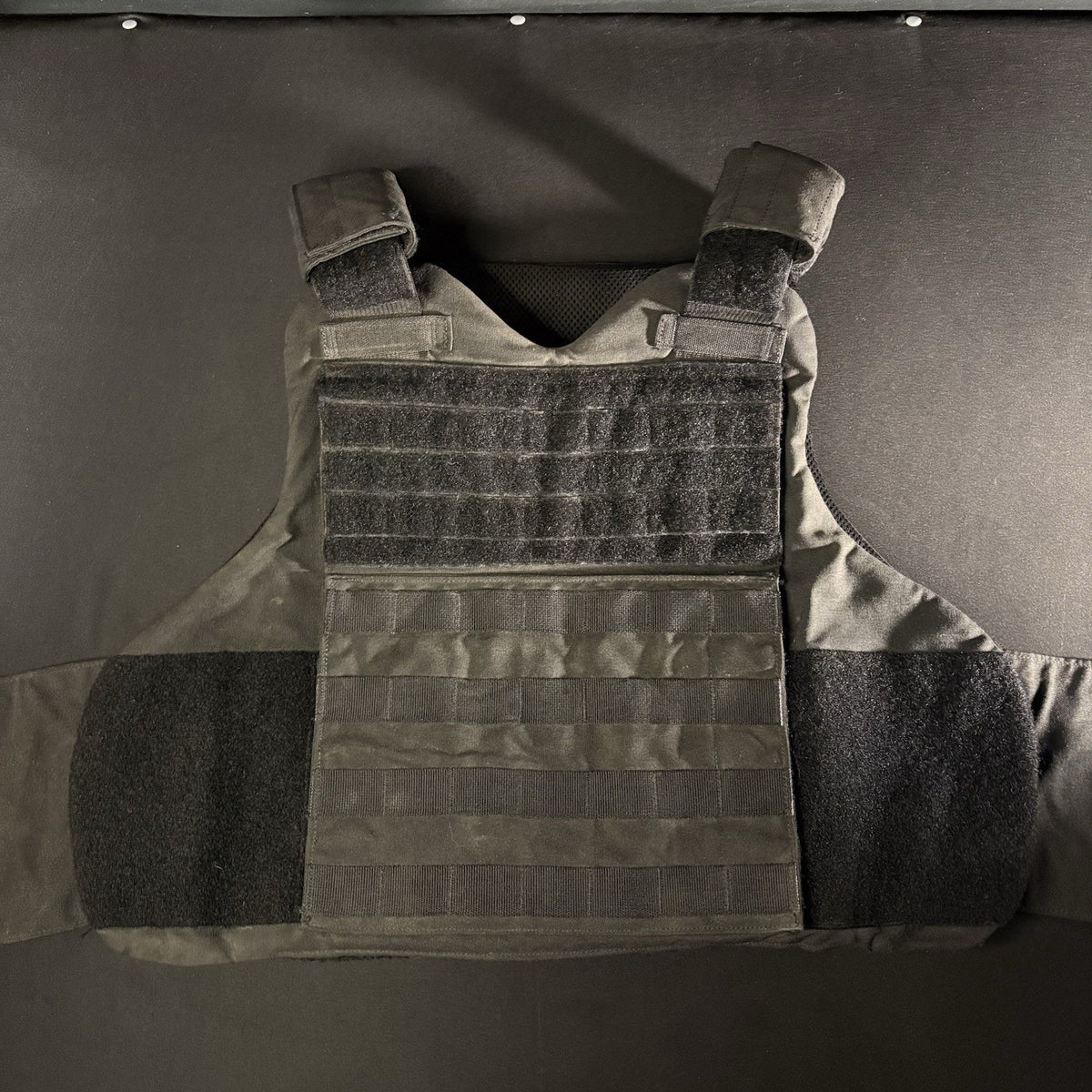Armor Express Hard Core Tactical Carrier Vest Size Large Black MOLLE Padded