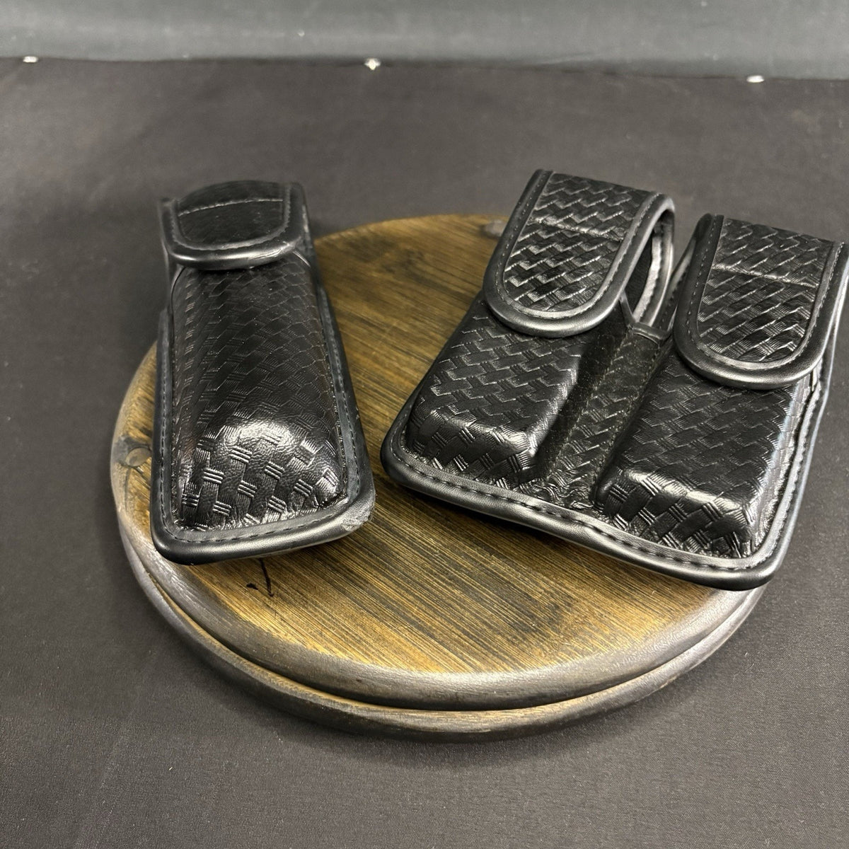 Bianchi Magazine Carrier Size .45/10mm And Flashlight Pouch Basketweave Accumold