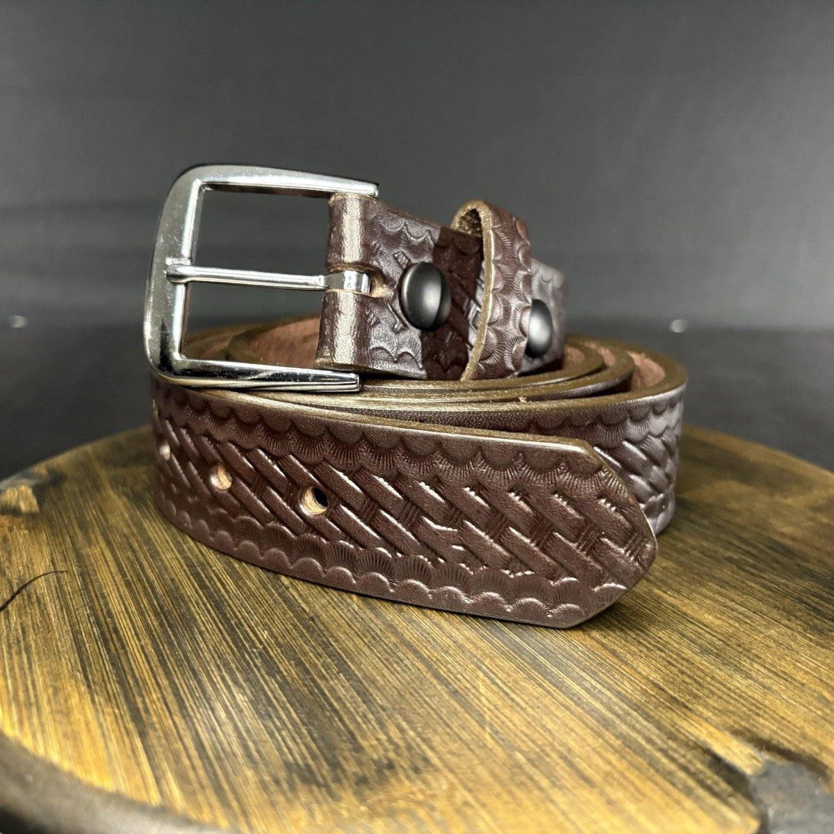 Boston Leather Off Duty Belt Size 46" Brown Basketweave Chrome Buckle 1.5”