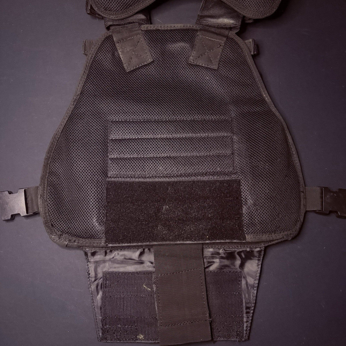 Protech Plate Carrier Vest 10"X 12" Size: Adjustable Black MOLLE