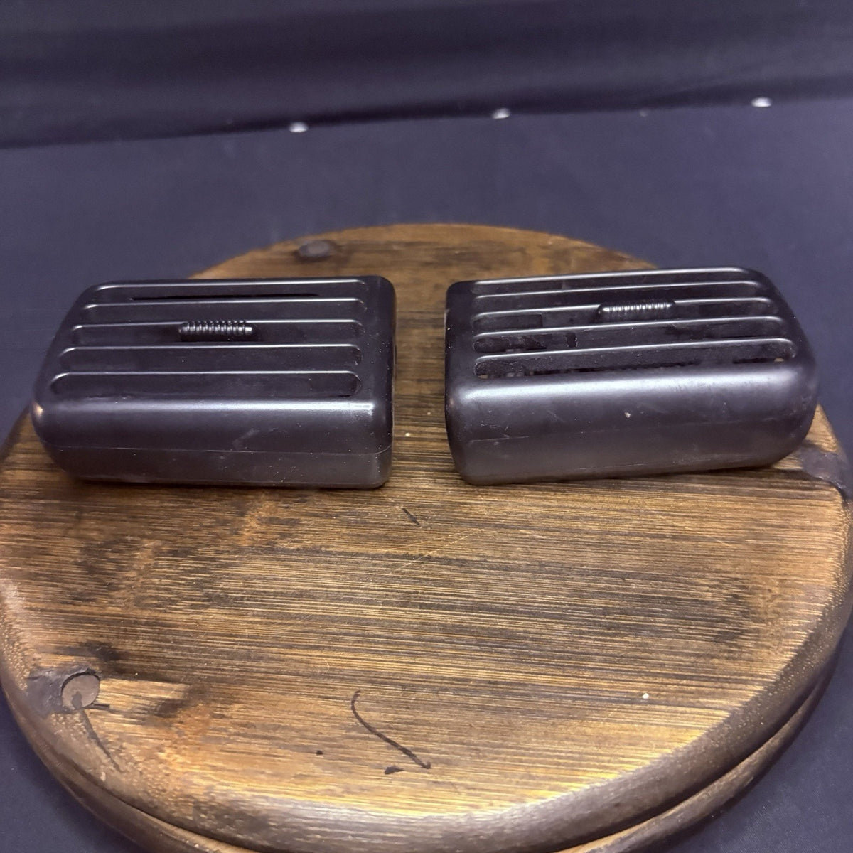 98-2001 Dodge Ram 1500 2500 3500 Dash Center Vents Black OEM (Set Of 2)