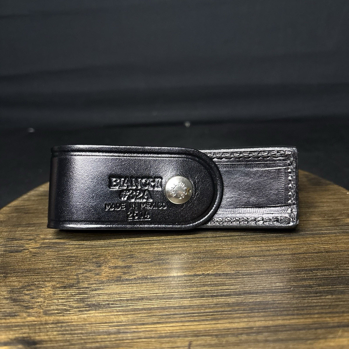 Bianchi Baton Holder 32A For 21" Expandable Basketweave Leather 2.25" Loop