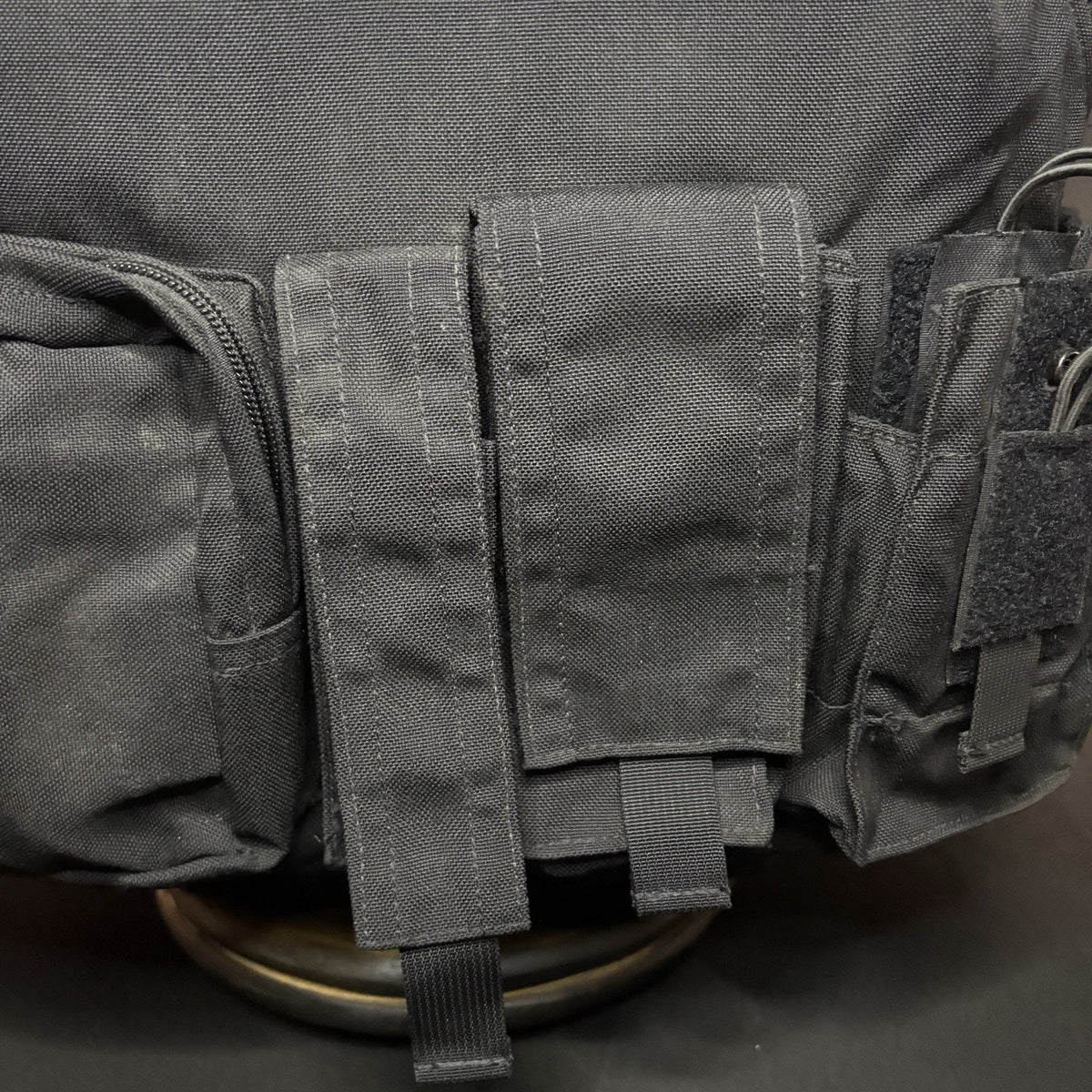 ABA Tactical Plate Carrier Vest Size Large Black With Pouches