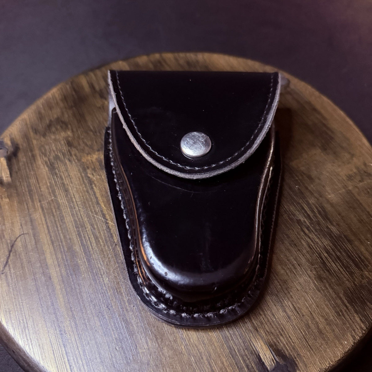 Gould & Goodrich Handuff Case Black High Gloss Leather Nickle Snap H71CL