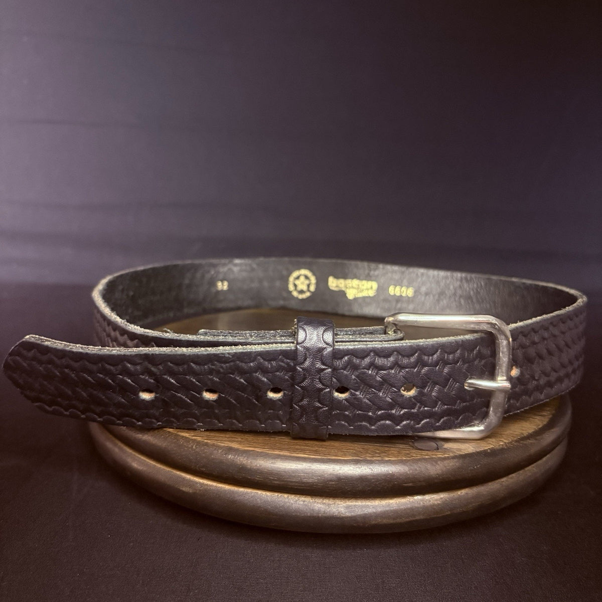 Boston Leather Off Duty Belt Size 32" Basketweave w/ Chrome Buckle Made in USA