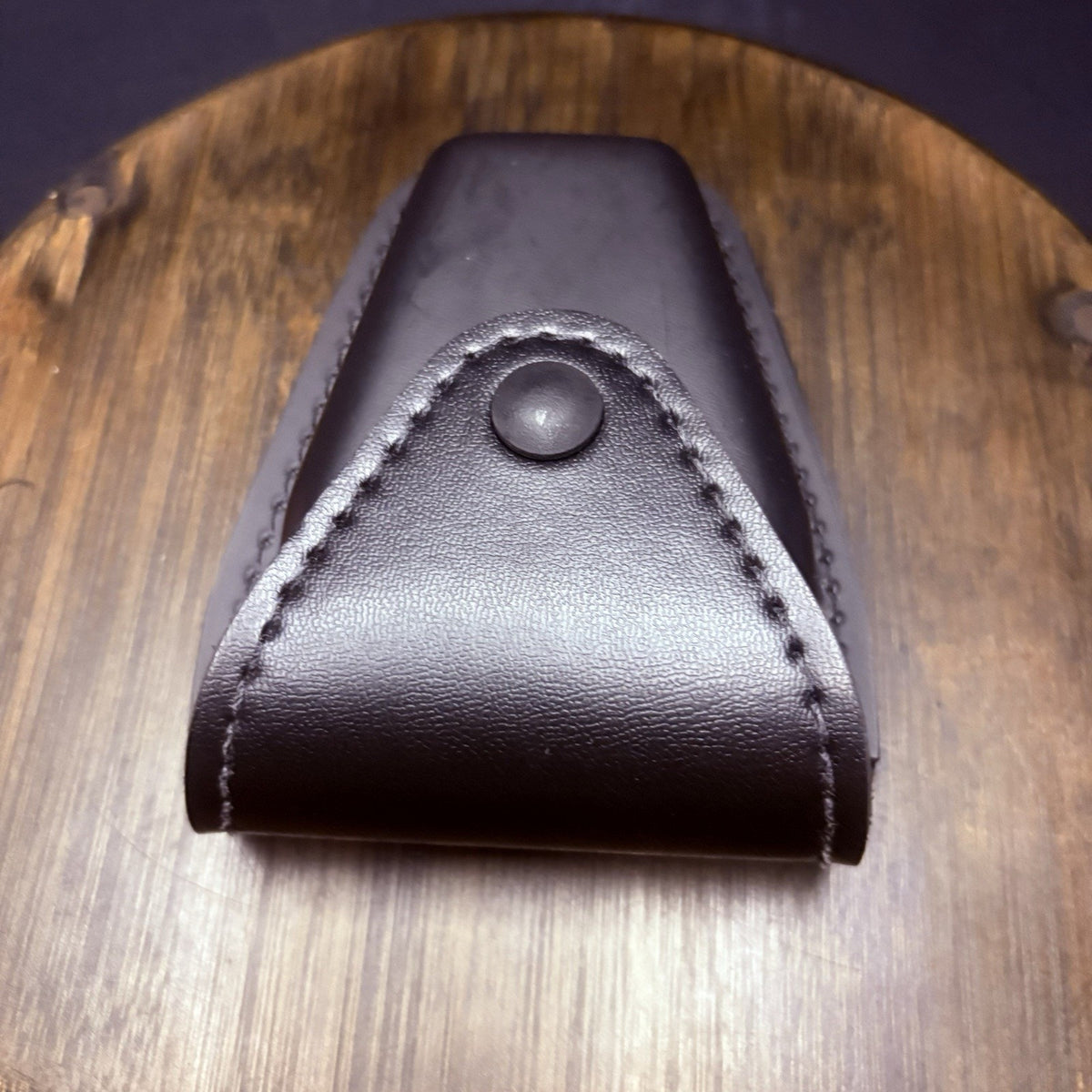 Safariland 190 Handcuff Pouch Plain Black Leather Black Snap Duty Belt Case