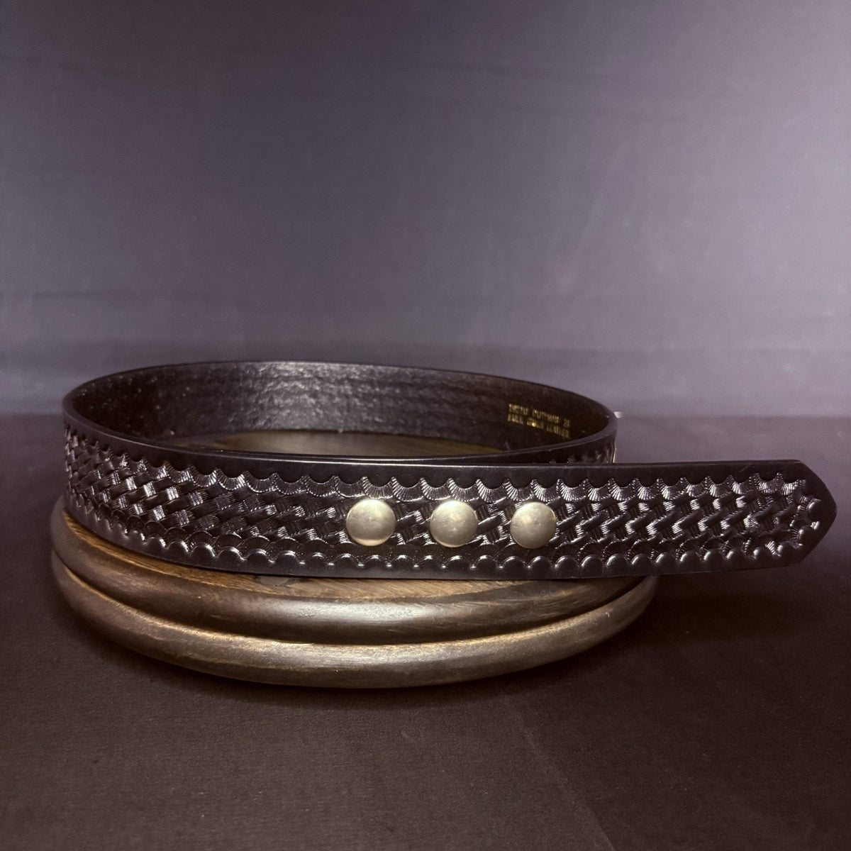 Dutyman Garrison Duty Belt Size 28" Chrome 3 Snap Closure Basketweave Leather
