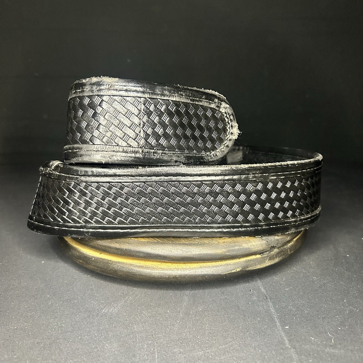 Bianchi 7950 Duty Belt Small 28"-34” With Out A Buckle, Accumold Leather