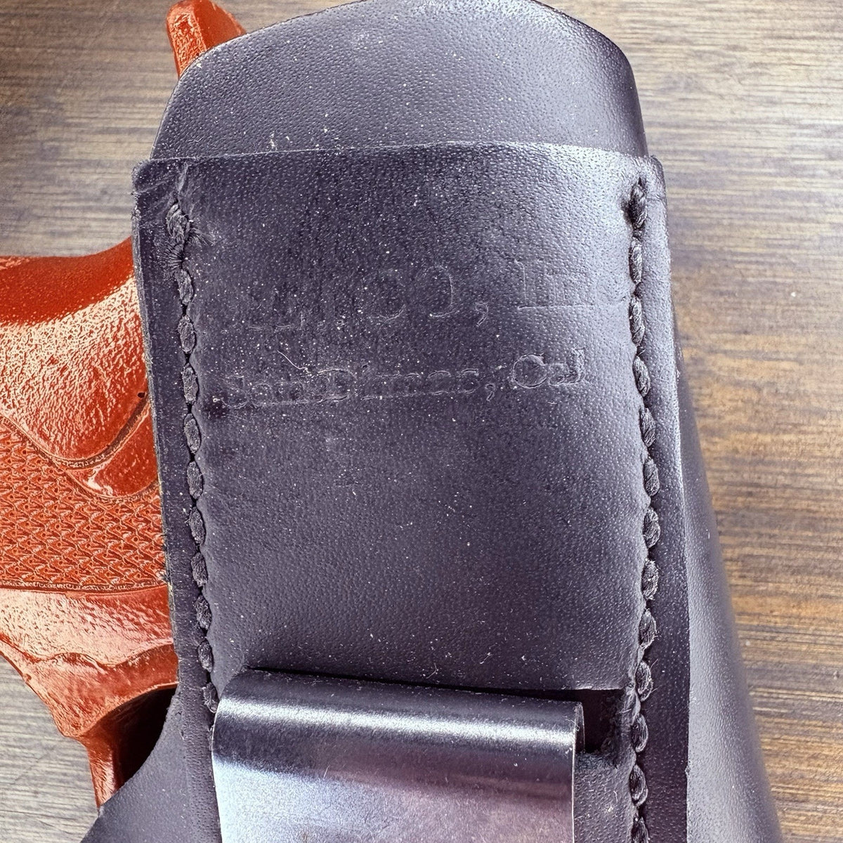 Aetco Pistol Holster Size Universal Leather RH & LH Concealment IWB