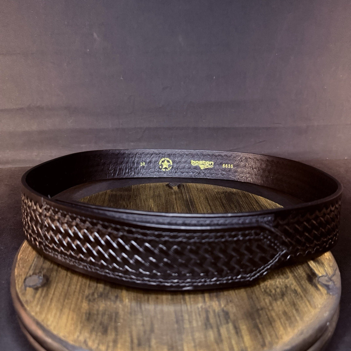 Boston Leather Hook & Loop Duty Belt Size 38" Basketweave Leather 1.75" 6635
