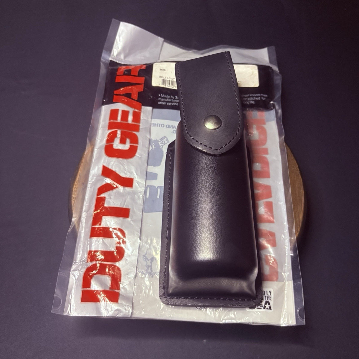 Safariland MK9 Mace Holder 38-6-2 Plain Black Leather Chrome Snap 2.25 Belt Loop
