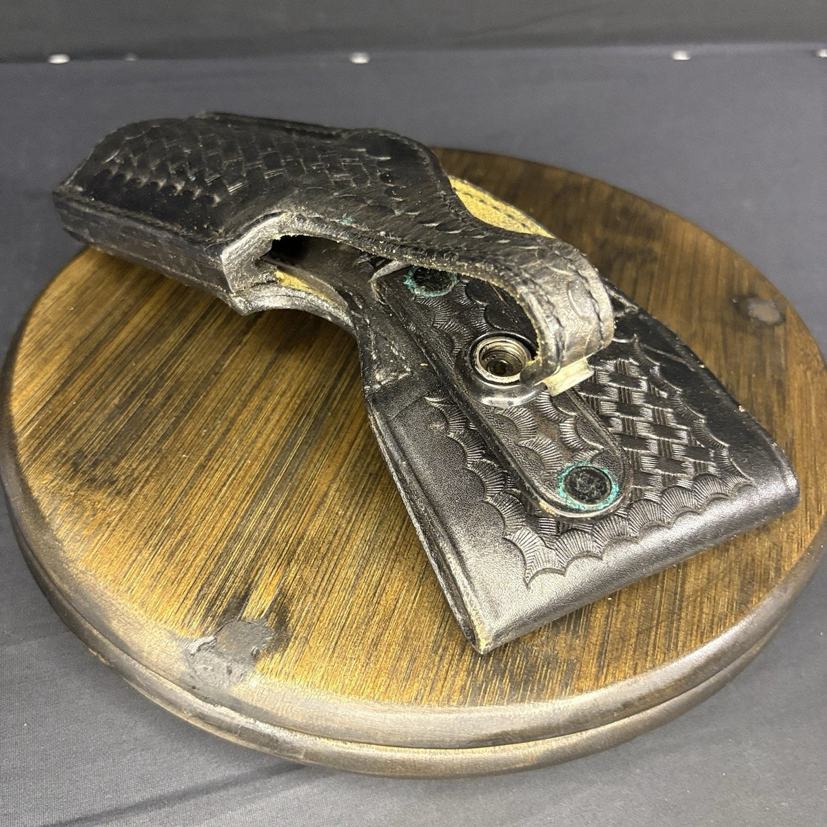 Safariland Colt Holster #55 C Black Basketweave Snap Closure 2.25" Duty Loop