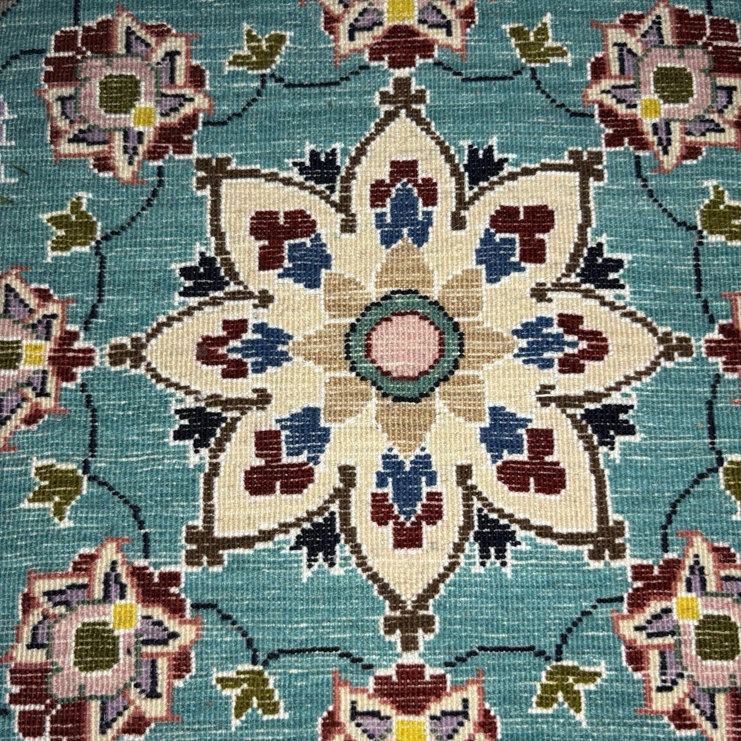 Persian Nain Round Medallion Rug Hand Knotted Size 20”x20” Or 50cm Blue Rug