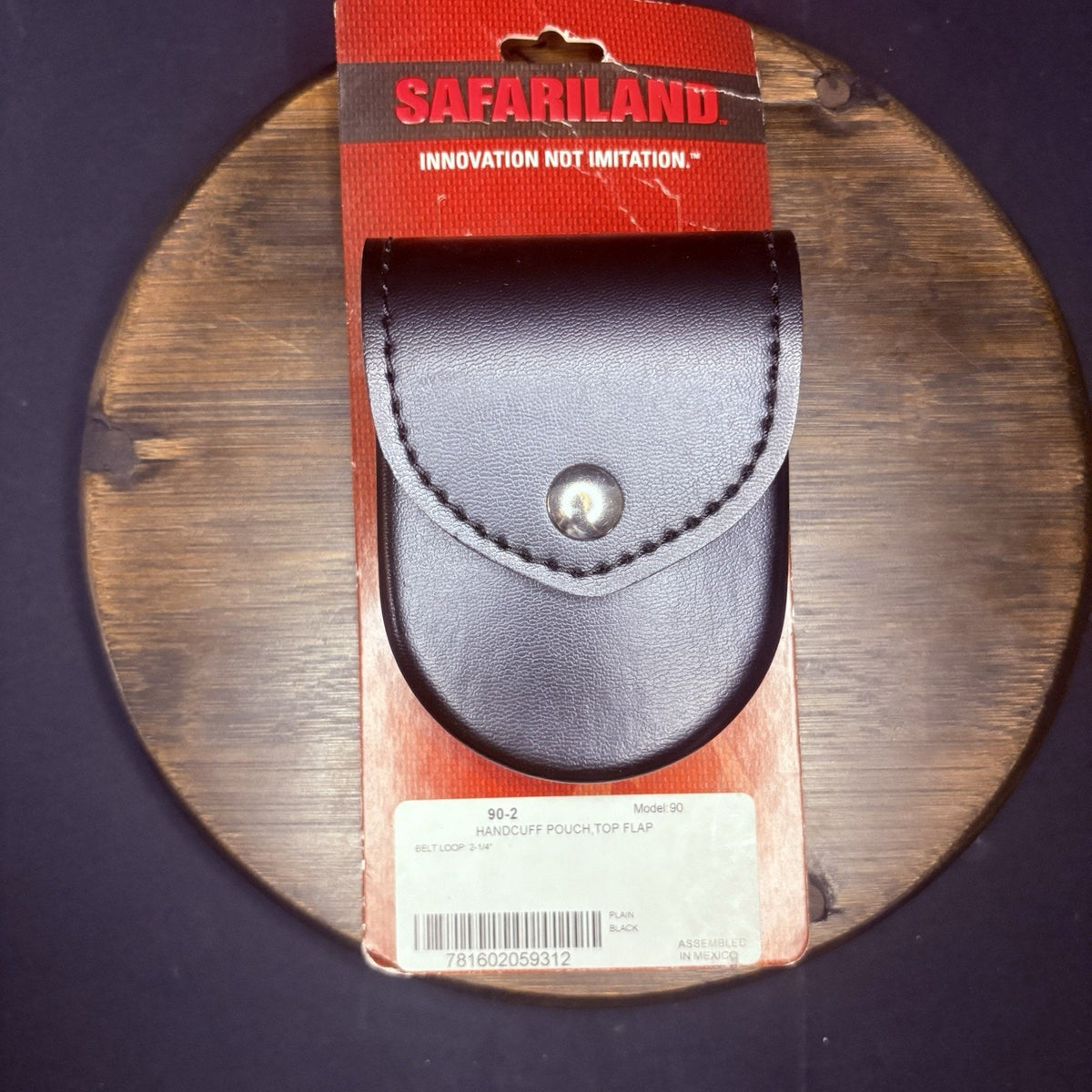 Safariland Handcuff Case 90-2 Plain Black Leather Chrome Snap For Duty Belt