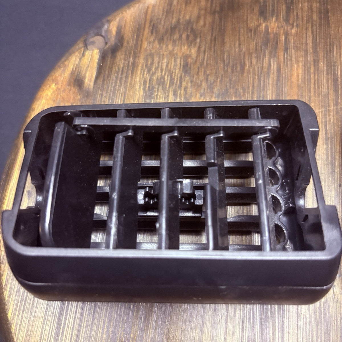 98-2001 Dodge Ram 1500 2500 3500 Dash Center Vents Black OEM (Set Of 2)