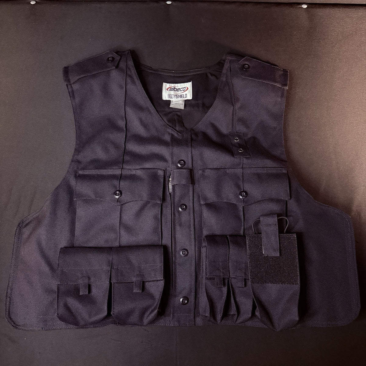Elbeco Body Shield Carrier Vest Size Medium Black w/Magazine & Radio Pouch